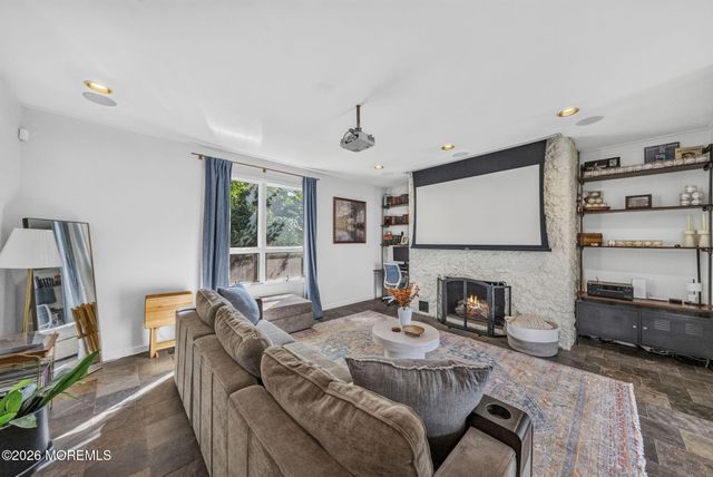 2010 Florence Avenue, Hazlet, NJ 07730