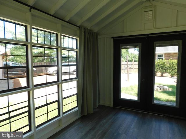 10843 HARRY BYRD HWY, Berryville, VA 22611