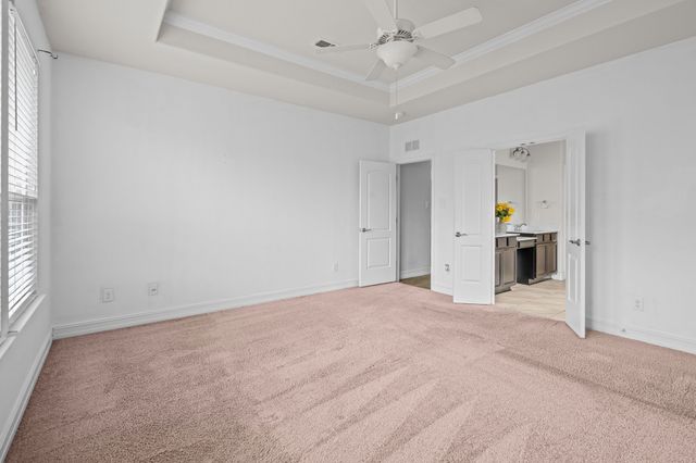 1929 Brahorn Lane, Fort Worth, TX 76131