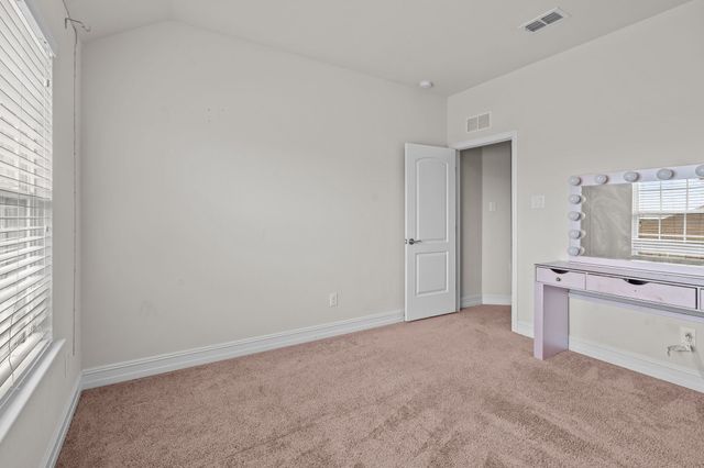 1929 Brahorn Lane, Fort Worth, TX 76131