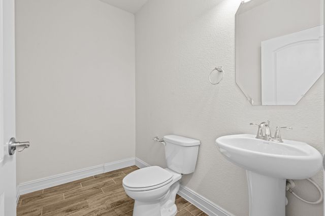 1929 Brahorn Lane, Fort Worth, TX 76131