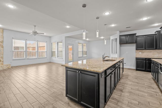 1929 Brahorn Lane, Fort Worth, TX 76131