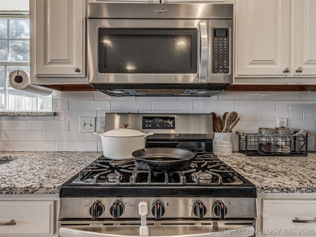 2012 E Princeton Street, Broken Arrow, OK 74012