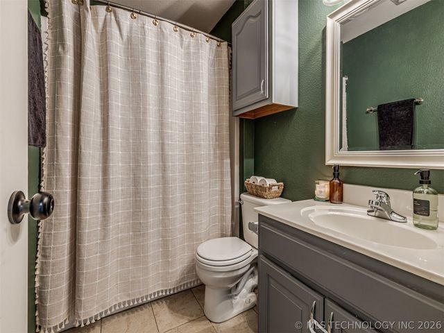 2012 E Princeton Street, Broken Arrow, OK 74012