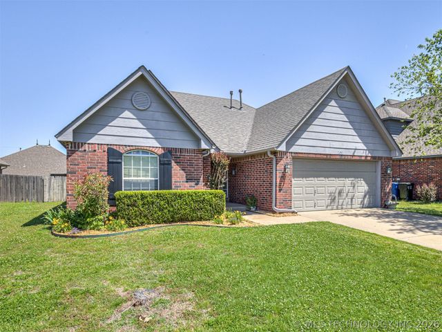2012 E Princeton Street, Broken Arrow, OK 74012