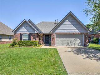 2012 E Princeton Street, Broken Arrow, OK 74012