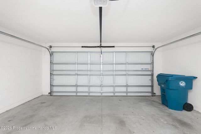 8646 Pinetop Ridge Lane, Brooksville, FL 34613