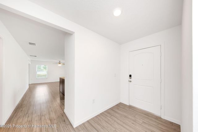 8646 Pinetop Ridge Lane, Brooksville, FL 34613