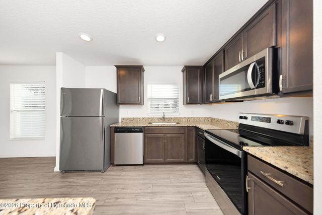 8646 Pinetop Ridge Lane, Brooksville, FL 34613