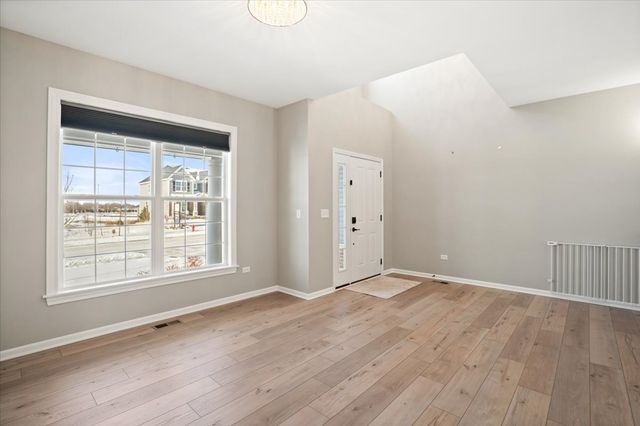 11306 Kinney Way, Huntley, IL 60142