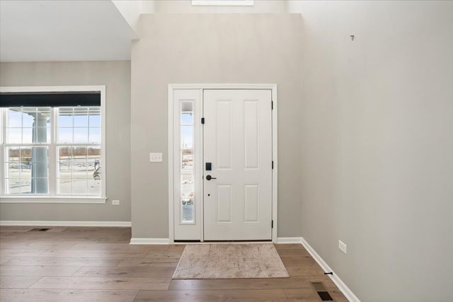 11306 Kinney Way, Huntley, IL 60142