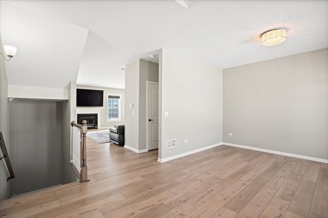 11306 Kinney Way, Huntley, IL 60142