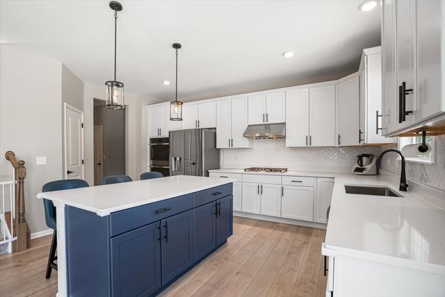 11306 Kinney Way, Huntley, IL 60142