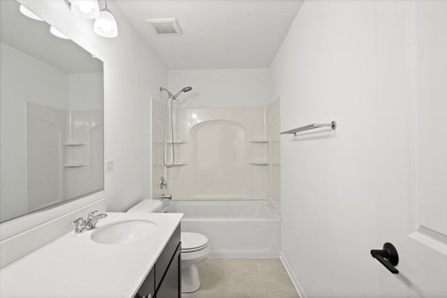 11306 Kinney Way, Huntley, IL 60142