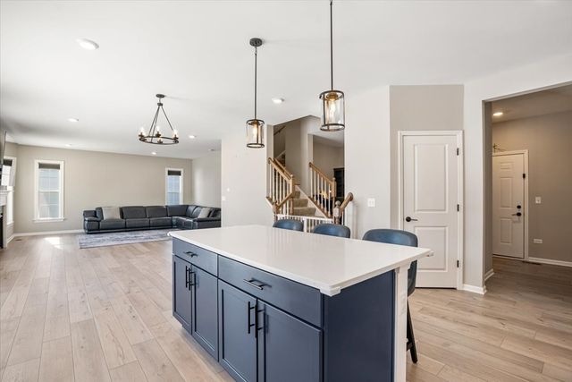 11306 Kinney Way, Huntley, IL 60142