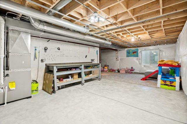 11306 Kinney Way, Huntley, IL 60142