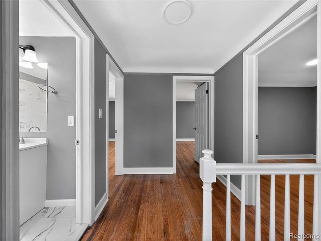 16608 Fenmore Street, Detroit, MI 48235