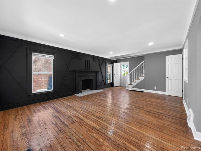 16608 Fenmore Street, Detroit, MI 48235