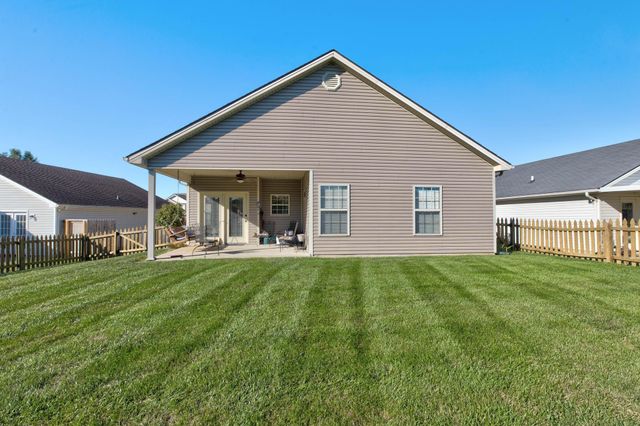 126 Seth Way, Georgetown, KY 40324
