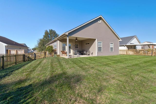 126 Seth Way, Georgetown, KY 40324