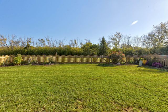 126 Seth Way, Georgetown, KY 40324