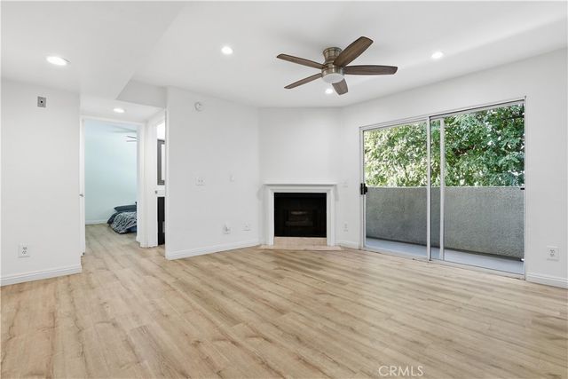 11119 Camarillo 110, North Hollywood, CA 91602