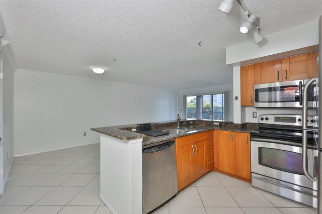 2400 FEATHER SOUND DRIVE 1412, Clearwater, FL 33762