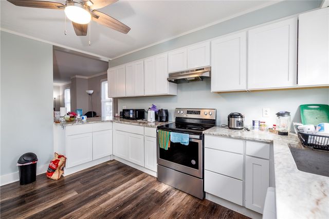 25 Grove Street, Geneva City, NY 14456