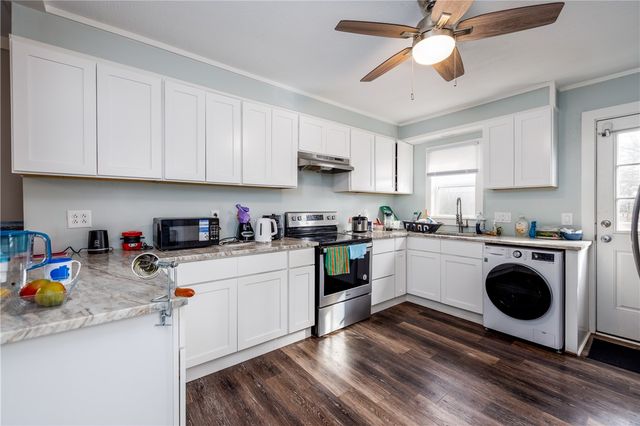 25 Grove Street, Geneva City, NY 14456