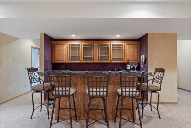 22231 STONEYBROOK Drive, Council Bluffs, IA 51503