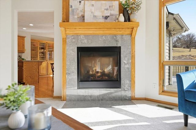 22231 STONEYBROOK Drive, Council Bluffs, IA 51503