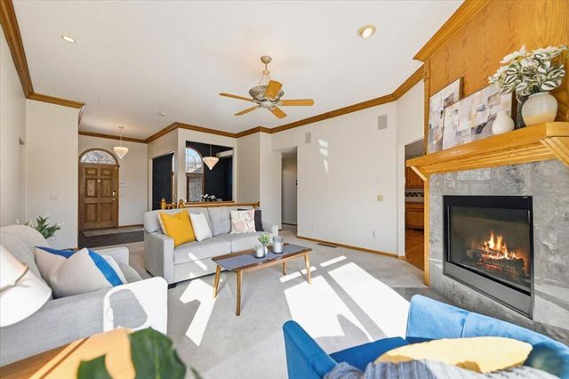 22231 STONEYBROOK Drive, Council Bluffs, IA 51503