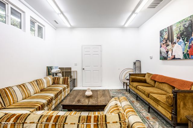 4452 Winthrop Avenue, Indianapolis, IN 46205