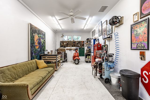 4452 Winthrop Avenue, Indianapolis, IN 46205