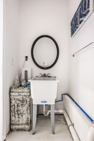 4452 Winthrop Avenue, Indianapolis, IN 46205