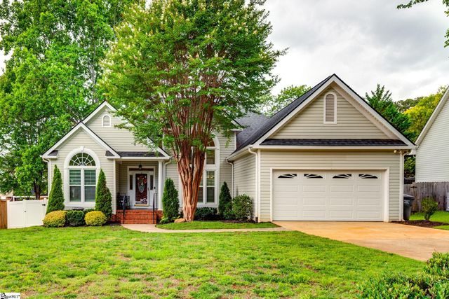 9 Kingsbury Way, Greenville, SC 29617