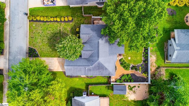 9 Kingsbury Way, Greenville, SC 29617