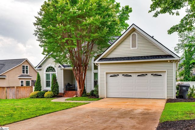 9 Kingsbury Way, Greenville, SC 29617