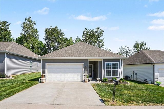 7728 NW 124th Street, Kansas City, MO 64163