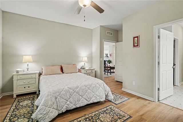7728 NW 124th Street, Kansas City, MO 64163