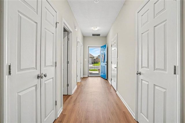 7728 NW 124th Street, Kansas City, MO 64163