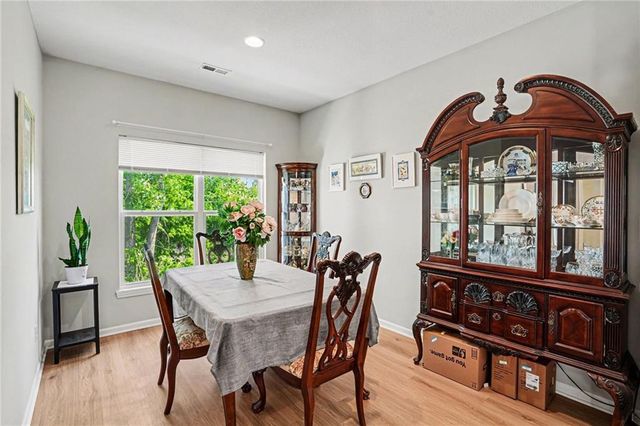 7728 NW 124th Street, Kansas City, MO 64163