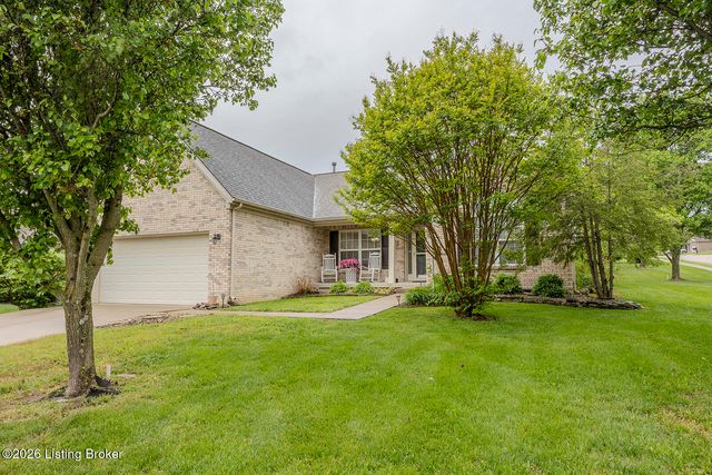 8506 Hunting Stock Pl, Louisville, KY 40291