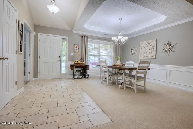 8506 Hunting Stock Pl, Louisville, KY 40291