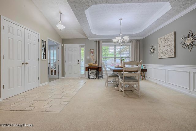 8506 Hunting Stock Pl, Louisville, KY 40291