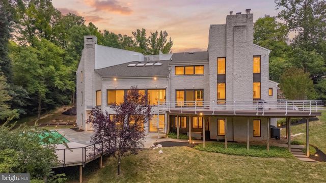 7545 POTOMAC FALL RD, Mclean, VA 22102