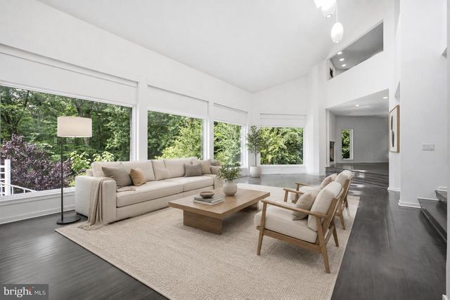 7545 POTOMAC FALL RD, Mclean, VA 22102