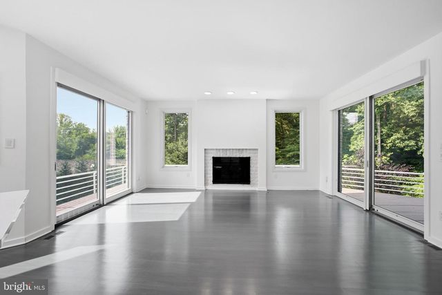 7545 POTOMAC FALL RD, Mclean, VA 22102