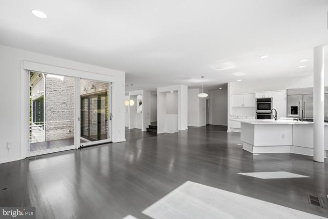 7545 POTOMAC FALL RD, Mclean, VA 22102