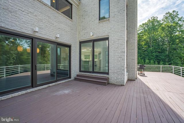 7545 POTOMAC FALL RD, Mclean, VA 22102